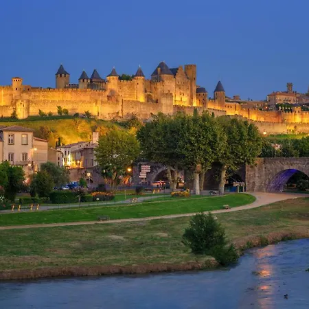 L'observatoire-cite Medievale * Carcassonne
